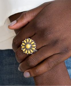 Poppy pop-tastic yellow ring