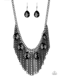 Vixen Conviction Black Necklace