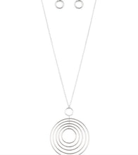Load image into Gallery viewer, Running Circles In My Mind
