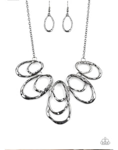Terra Storm Black Necklace