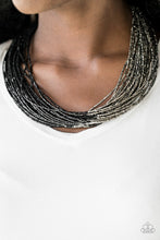 Load image into Gallery viewer, Flashy Fashion Black
