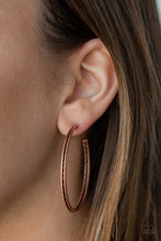 Load image into Gallery viewer, Texture Tempo Copper Earrings
