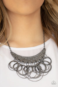 Metro Eclipse Black Necklace