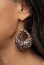 Load image into Gallery viewer, Flirtatiously Flourishing Copper Earrings
