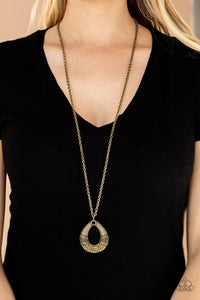 Glitz and Grind Brass Necklace