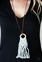 Load image into Gallery viewer, Crafty Couture Silver Necklace
