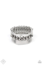 Load image into Gallery viewer, Scintillating Smolder Silver Ring
