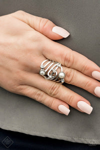 Dancing Diamonds White Ring