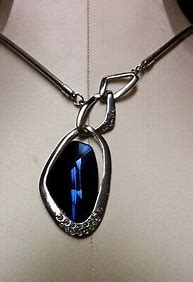 Optical Opulence Blue Necklace