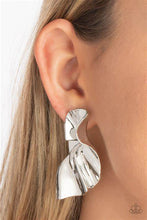 Load image into Gallery viewer, METAL-Physical Mood Silver Post Earring
