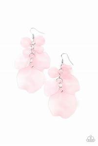 Fragile Florals Pink